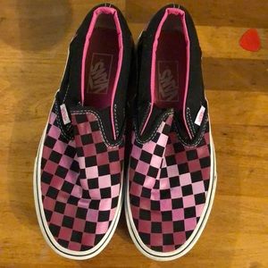 Black & pink slip on vans